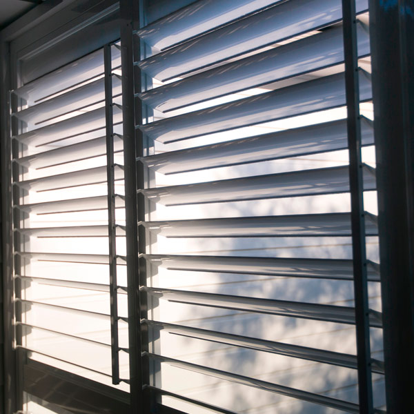 ESTORES EXTERIORES LAMINADOS